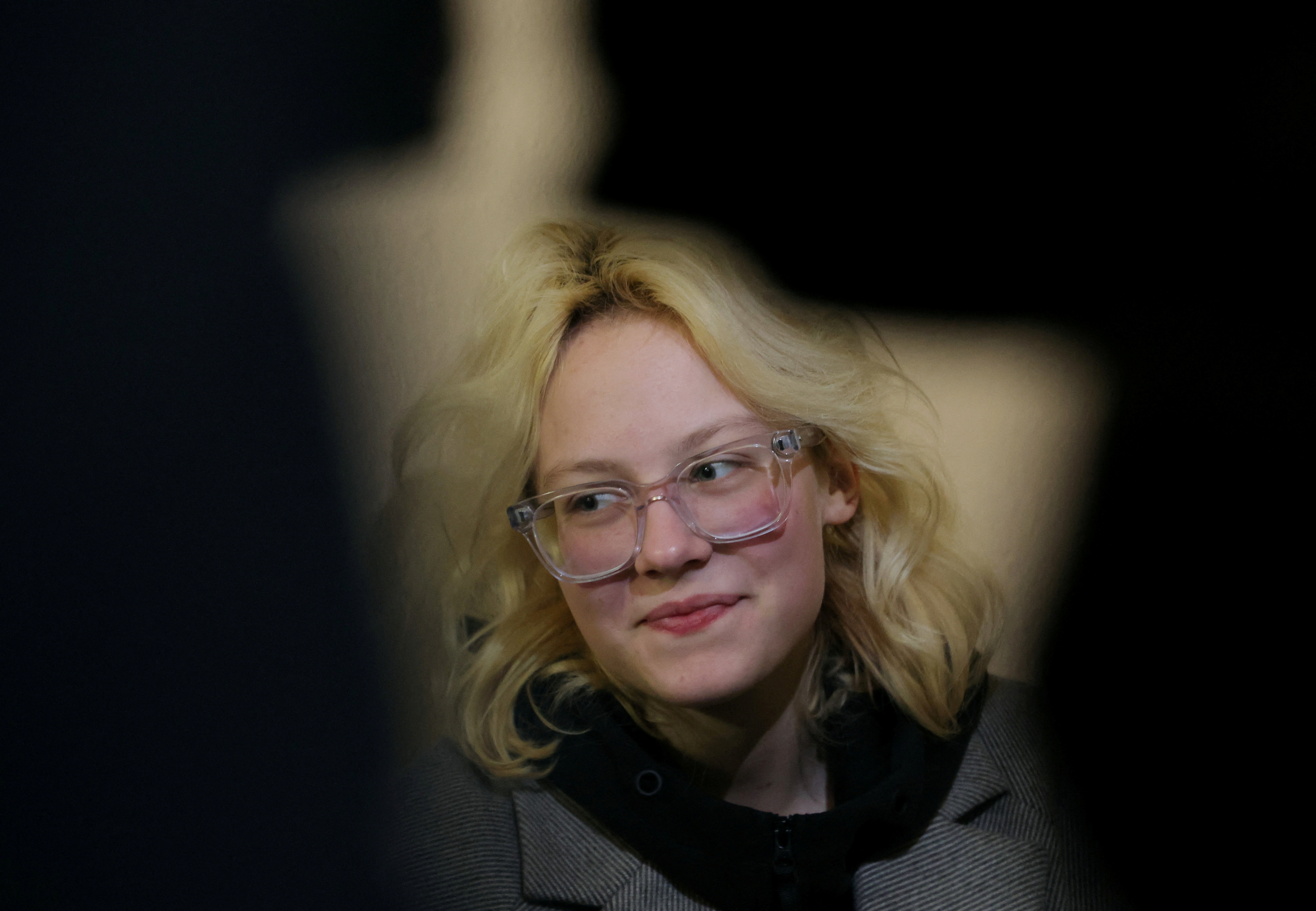 Street musician Naoko appears in St. Petersburg court
