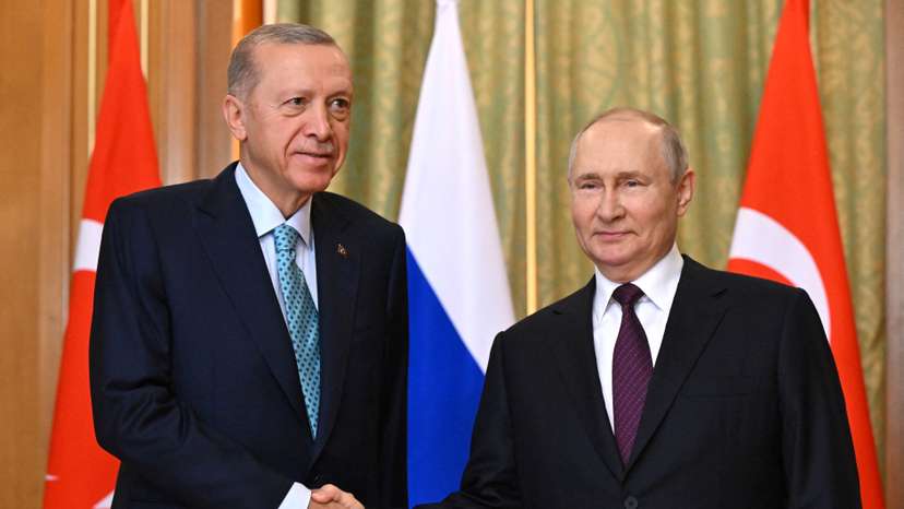 Russian President Putin and Turkish President Erdogan meet in Sochi