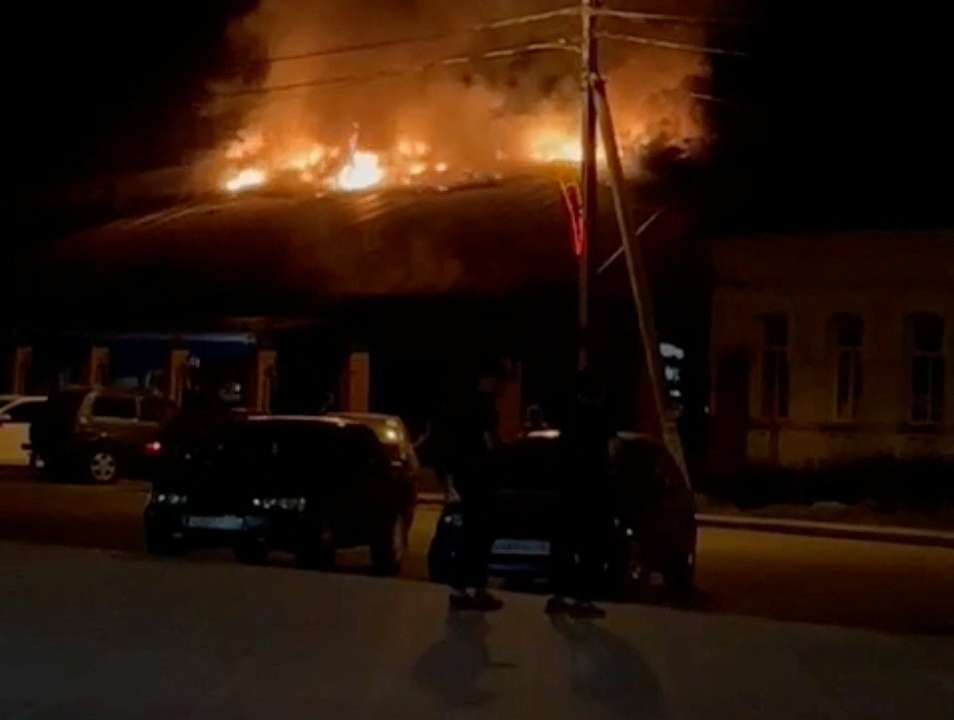 A view of a fire at Korenevsky Plant low-voltage equipment in Korenevo