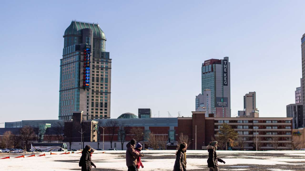 Asylum-seeking migrants in Canada