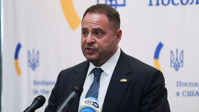 Ukrainian Officials Deliver Briefing at Ukrainian Embassy