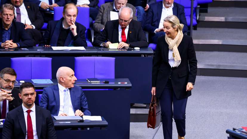 Session of the lower house of parliament Bundestag