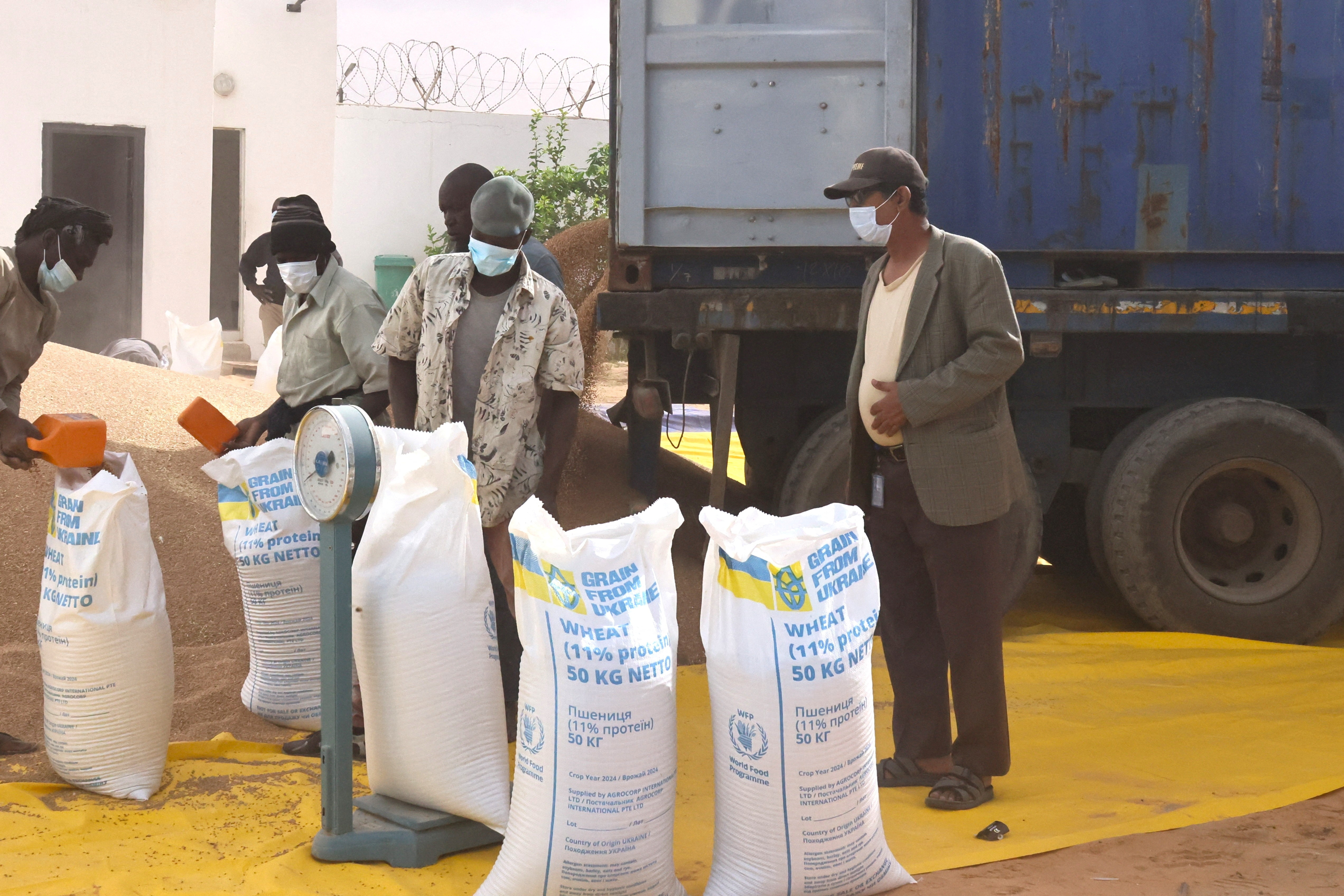 On a shoestring, Ukraine seeks African allies with aid and embassies