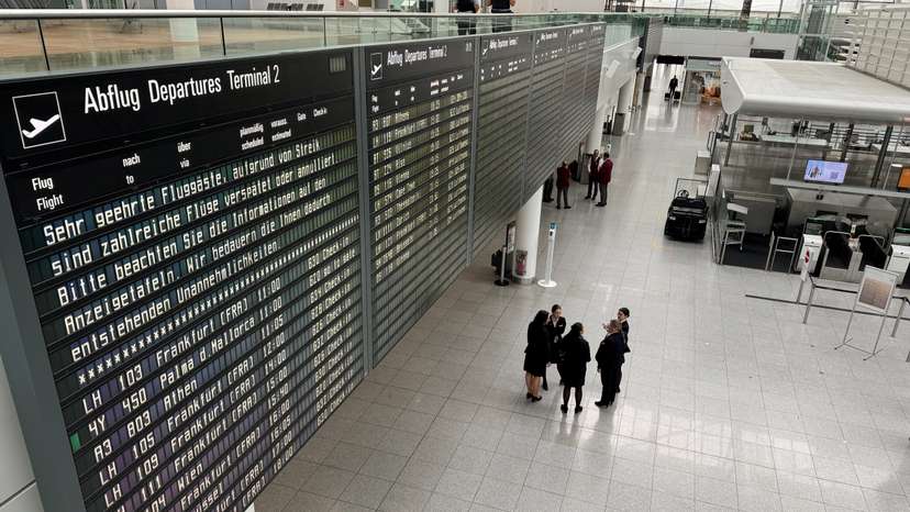 FILE PHOTO: Public sector workers and ground staff at Munich airport on a two-day strike after wage negotiations ended without result.