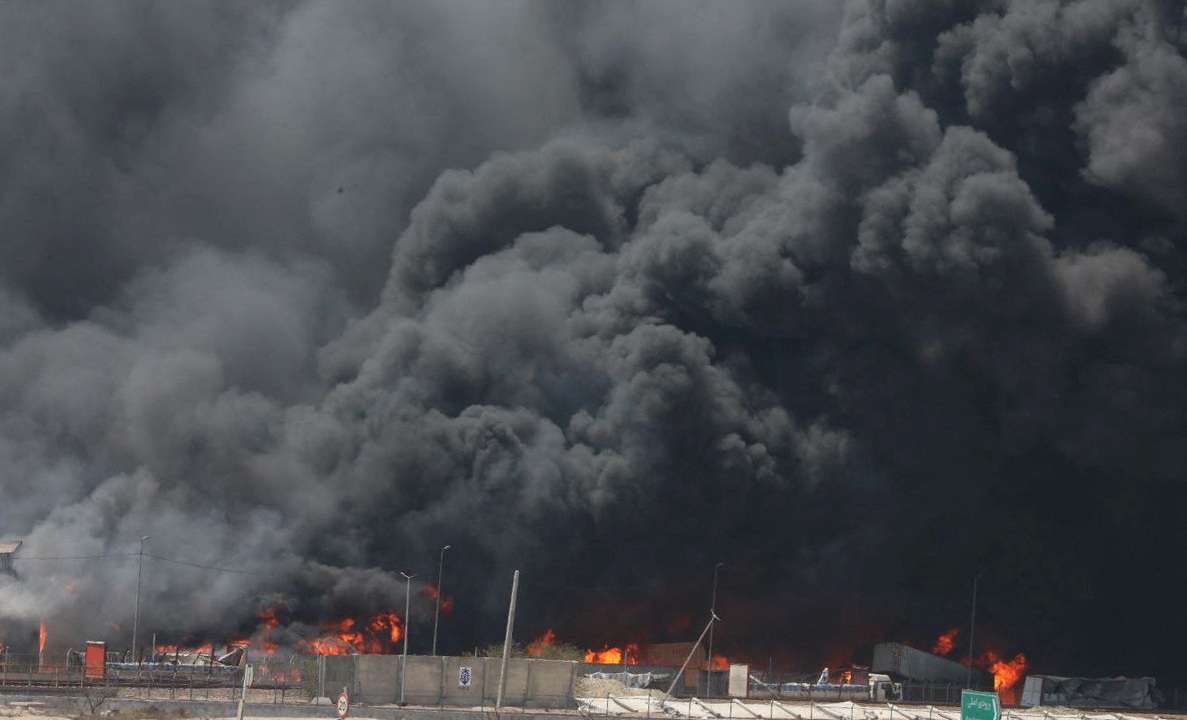 Explosion at the Shahid Rajaee port in Bandar Abbas