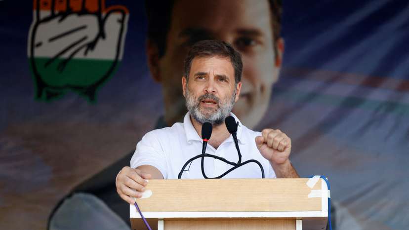 FILE PHOTO: Opposition leader Rahul Gandhi's campaing rally in South Kashmir