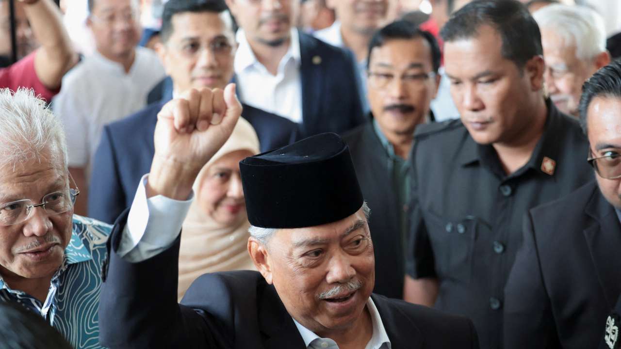 Malaysia charges ex-PM Muhyiddin with sedition over alleged remarks on royalty, lawyer says