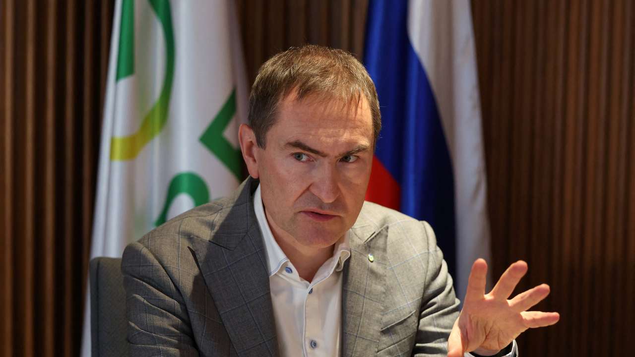 Sberbank first deputy CEO Vedyakhin gives interview in Moscow