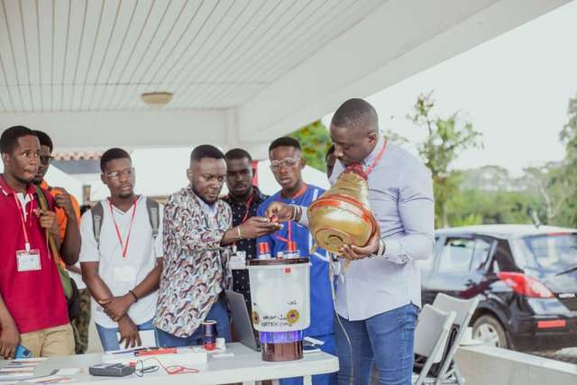 Johannes Amo-Aye, Co-Founder of Minagie Energy with the prototype of the Tidal Wind Turbine