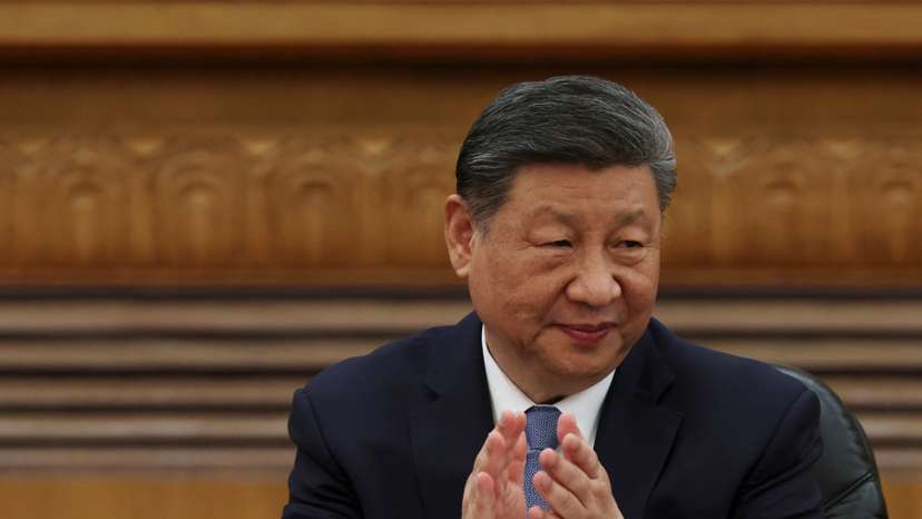 Chinese President Xi Jinping meets foreign business leaders in Beijing