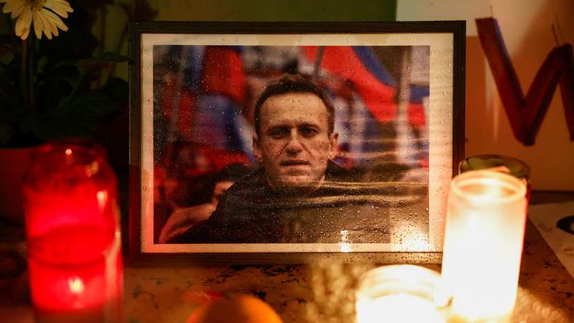 People attend a vigil following the death of Russian opposition leader Alexei Navalny, in Paris