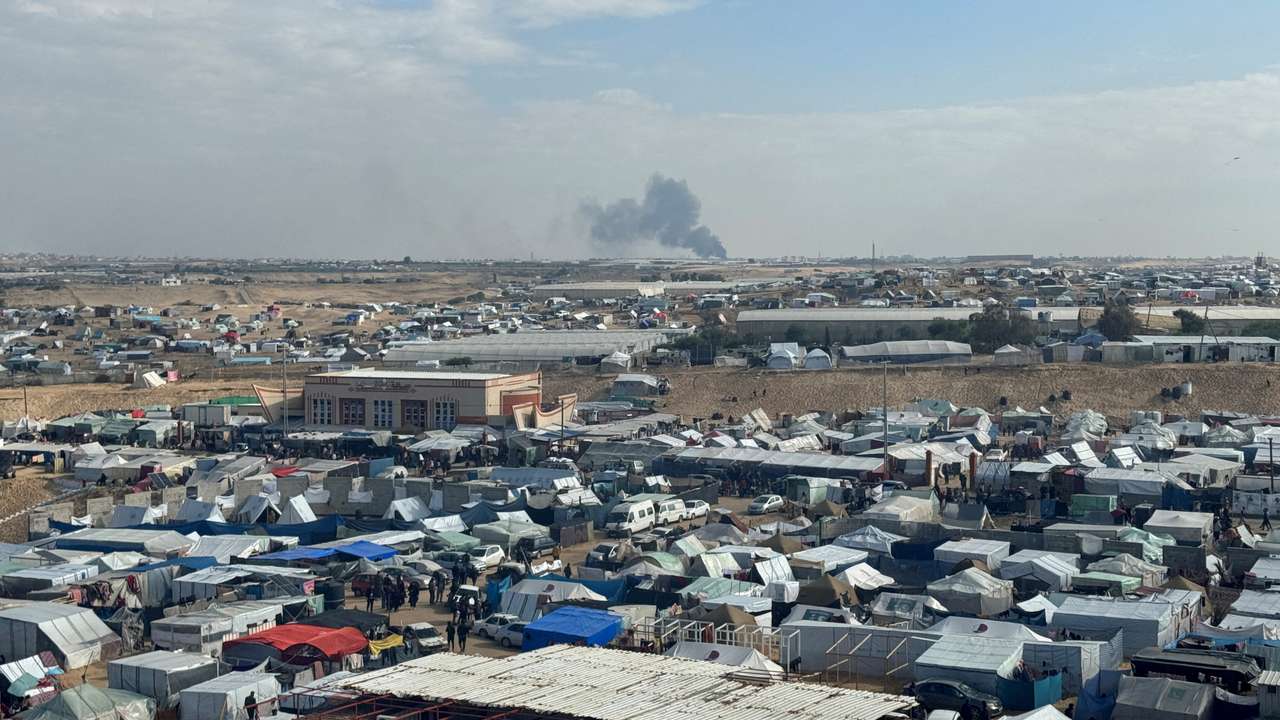 Smoke rises during an Israeli ground operation in Khan Younis