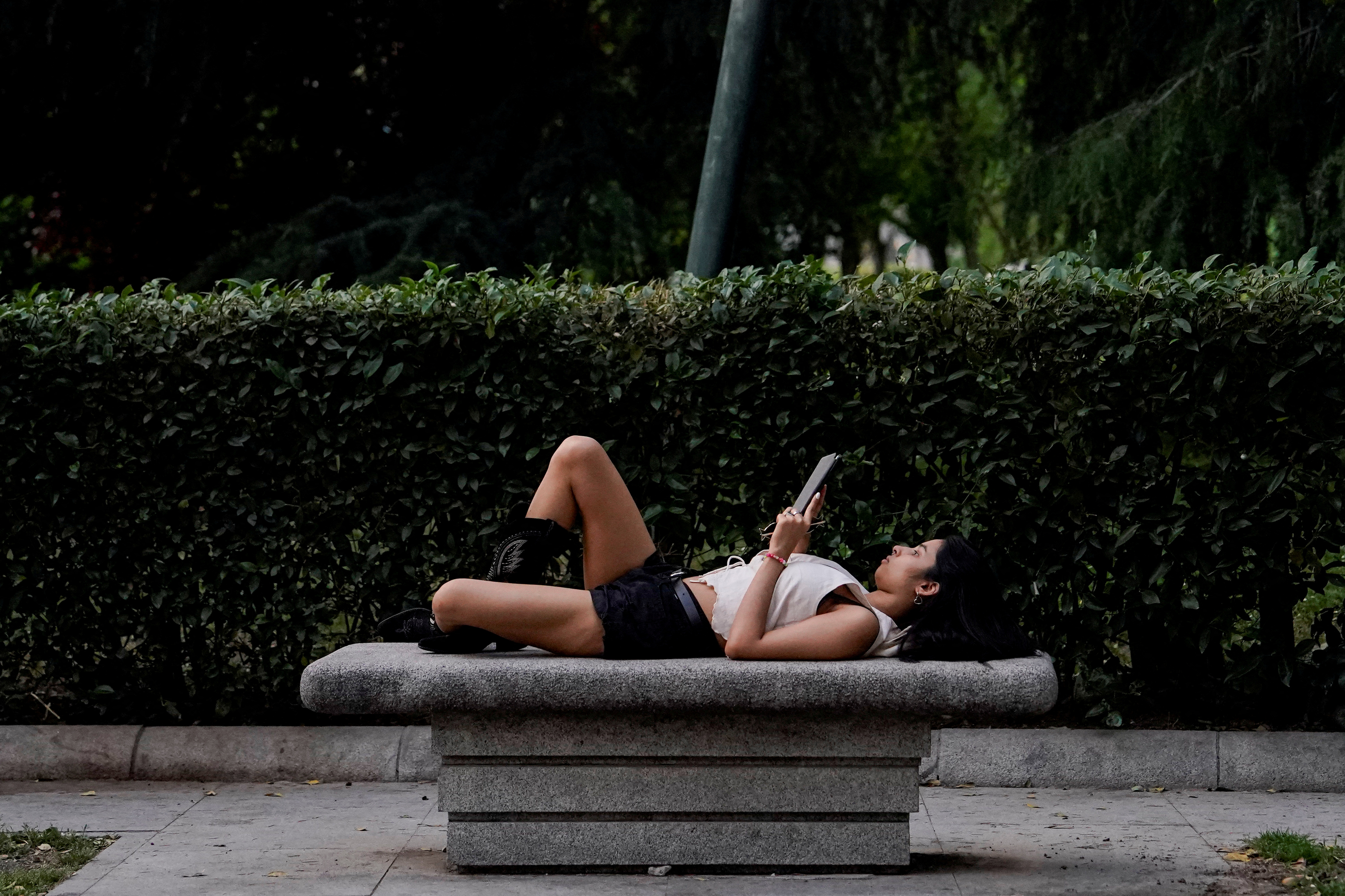 FILE PHOTO: Spain faces unusually high temperatures during the spring