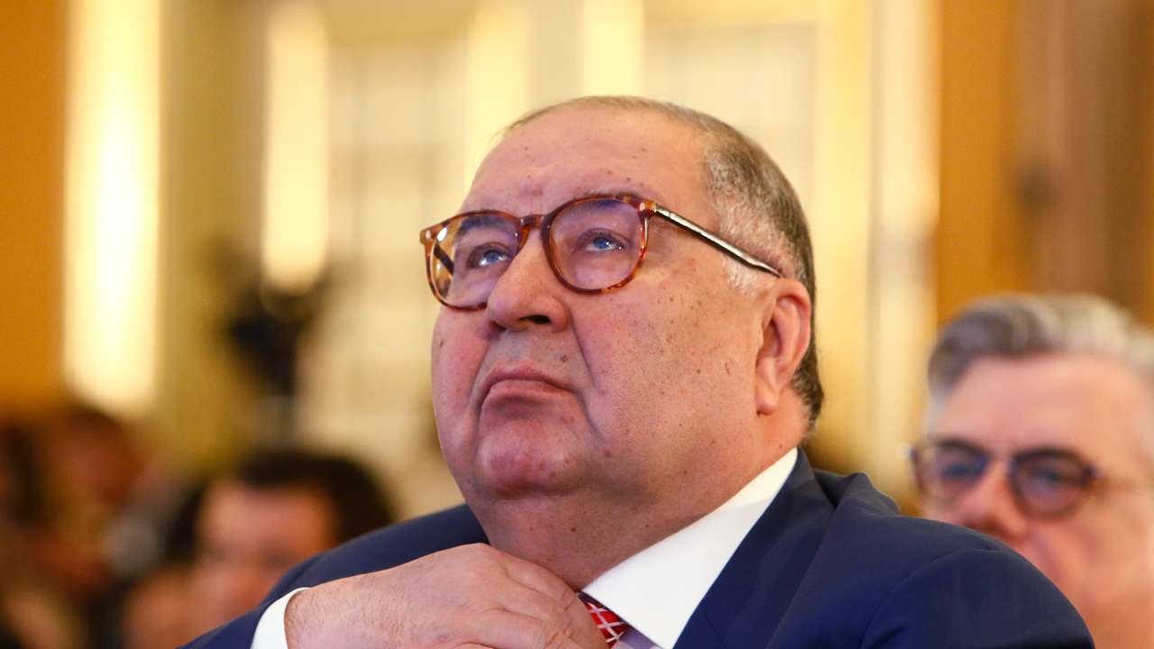 Founder of USM Holdings Usmanov attends session during Week of Russian Business in Moscow
