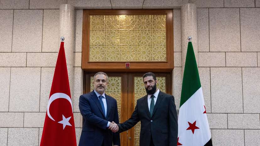 Turkey's FM Fidan meets with Syria's de facto leader Ahmed al-Sharaa in Damascus