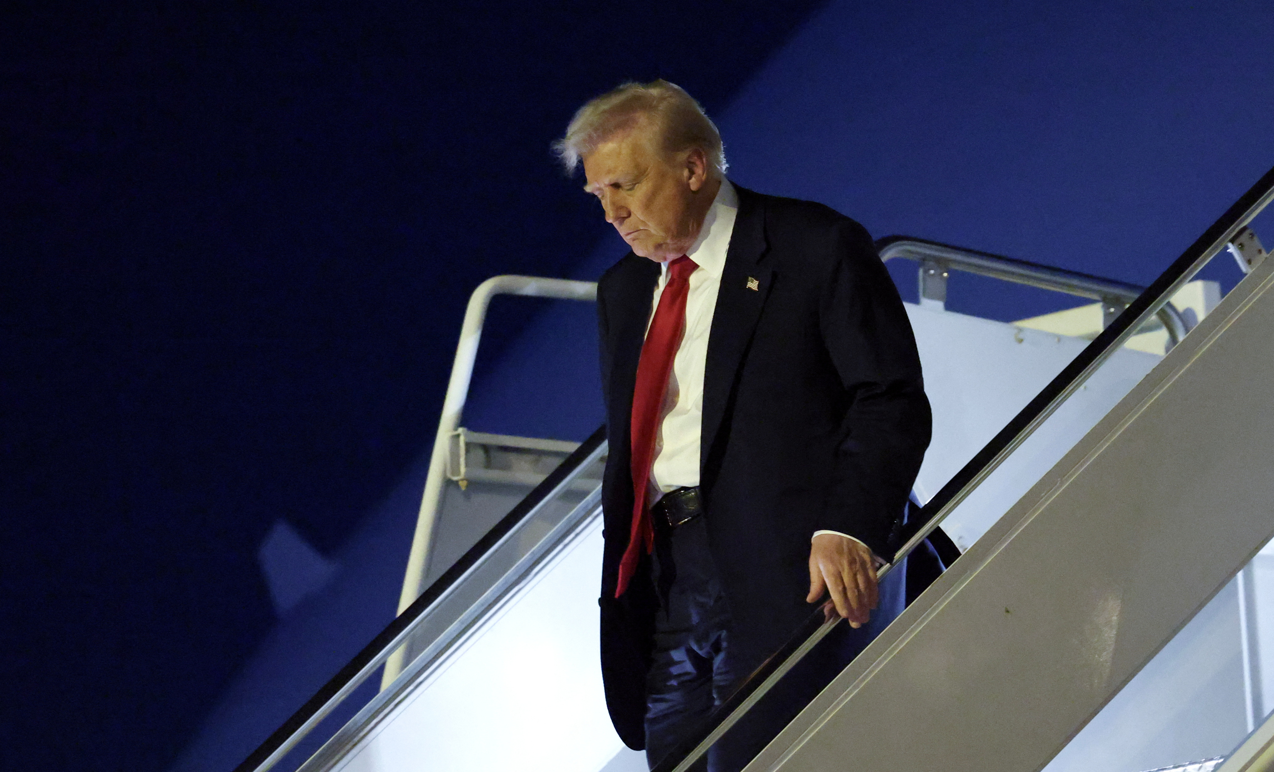 Trump arrives in West Palm Beach, Florida