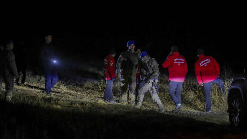 Turkish security forces search crash site of jet carrying Libyan army's chief of staff near Kesikkavak village