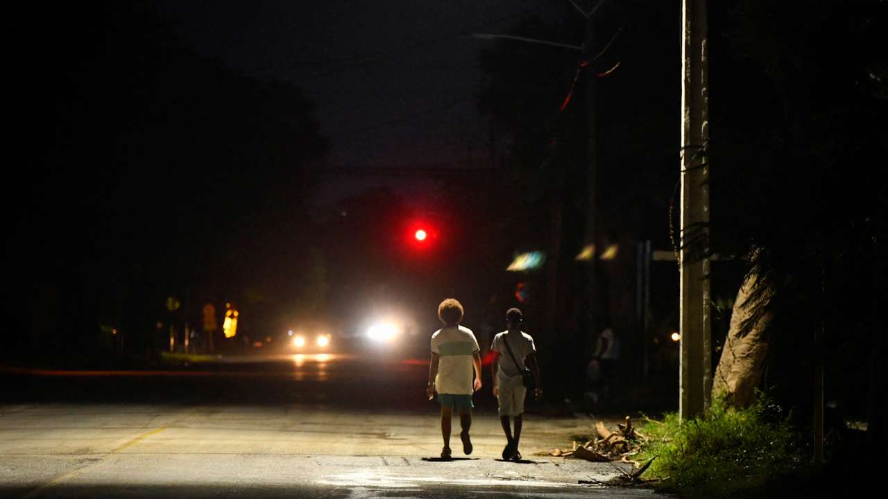 Cuba making slow progress re-starting power after second grid collapse