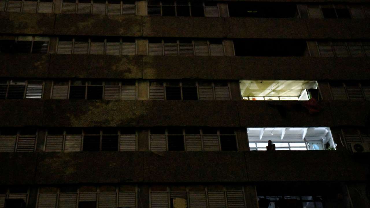 Cuba electrical grid falters