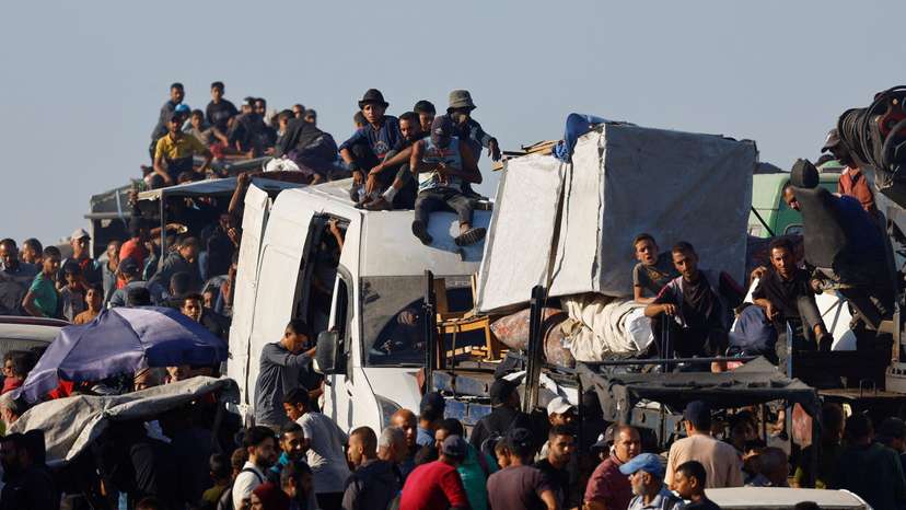 Ceasefire between Israel and Hamas goes into effect