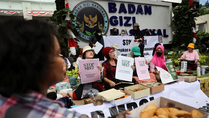 Protest against government's free nutritious meals (MBG) program in Jakarta
