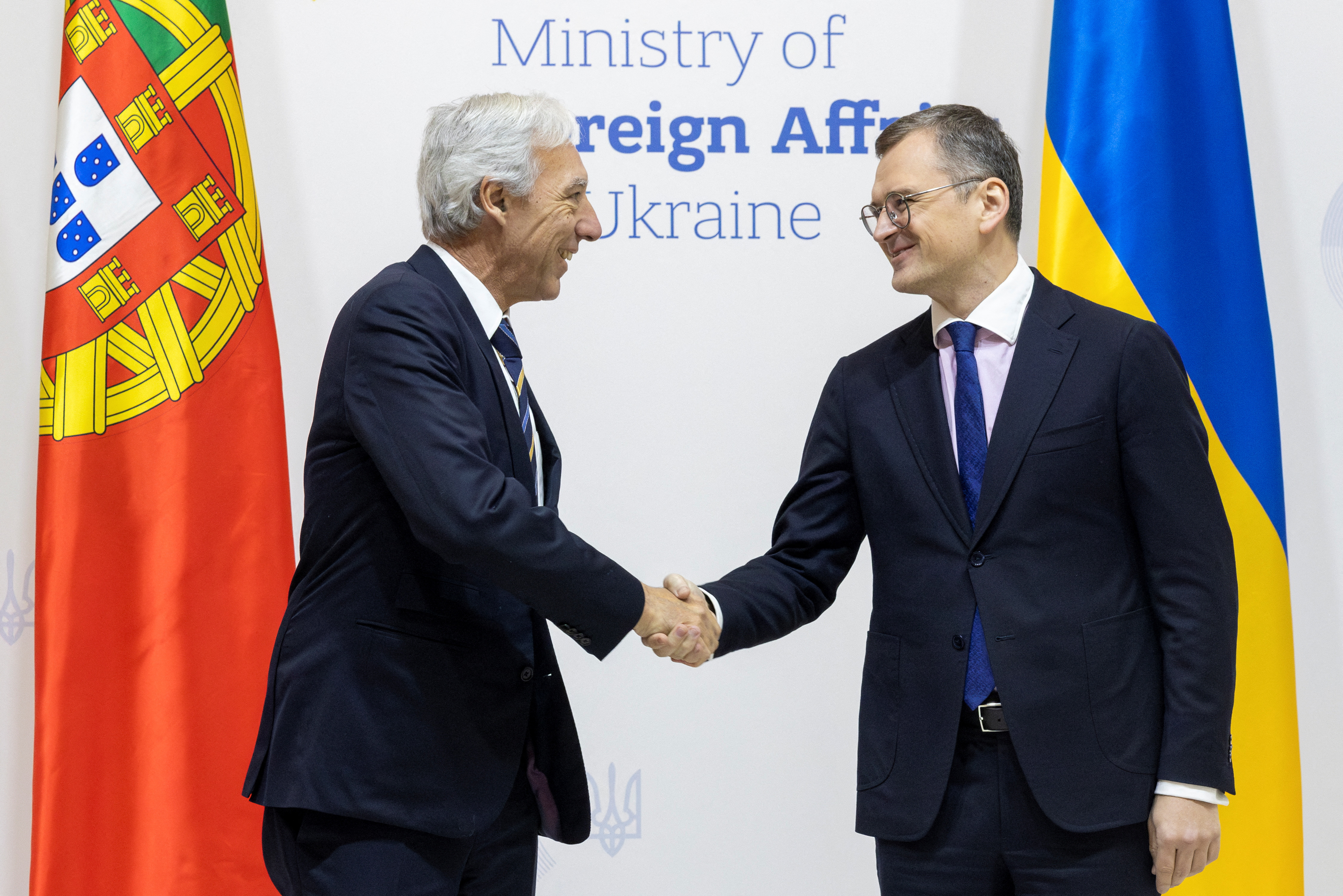 Ukrainian Foreign Minister Kuleba meets his Portuguese counterpart Gomes in Kyiv
