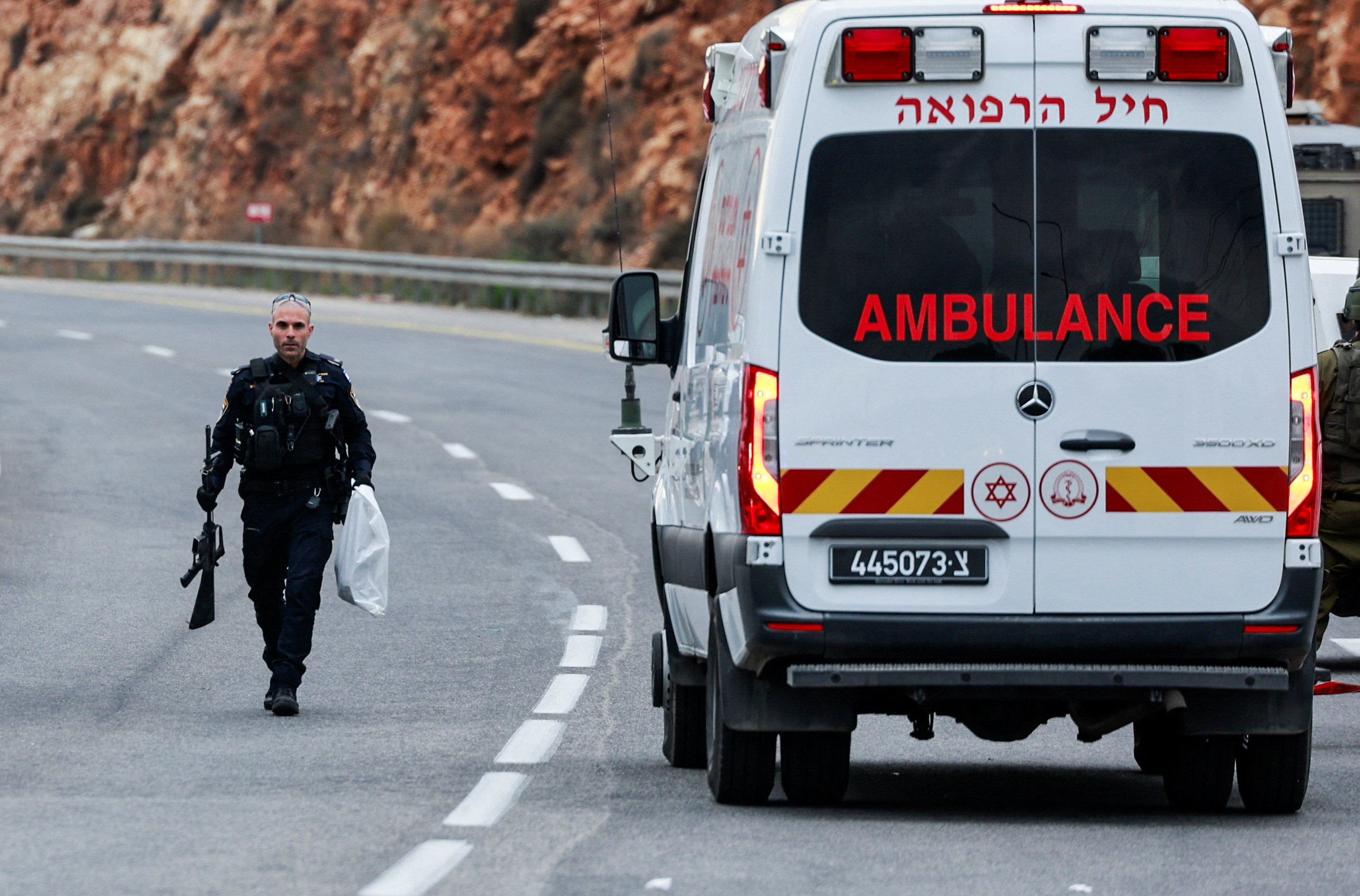Shooting attack near the Jewish settlement of Ariel
