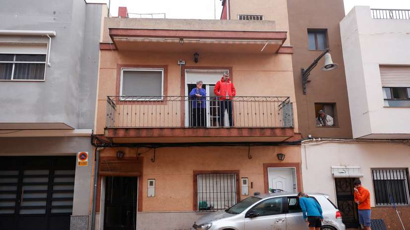 Valencia region hit by cold front causing floods in La Alcudia