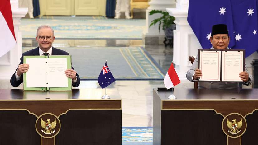 Australian Prime Minister Anthony Albanese meets Indonesian President Prabowo Subianto in Jakarta