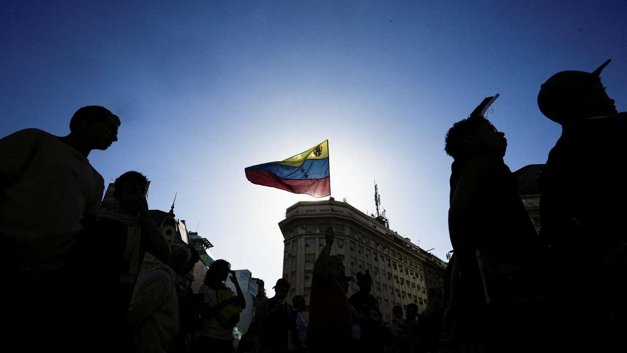 Demonstration for a democratic transition in Venezuela following U.S. strikes on the country, in Buenos Aires