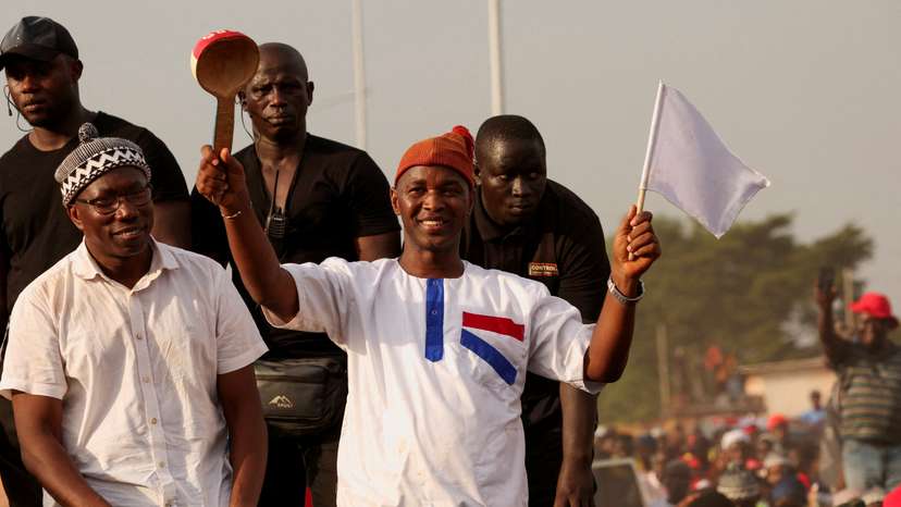 FILE PHOTO: Guinea-Bissau’s main opposition leader Fernando Dias gestures during his final campaign rally in Bissau