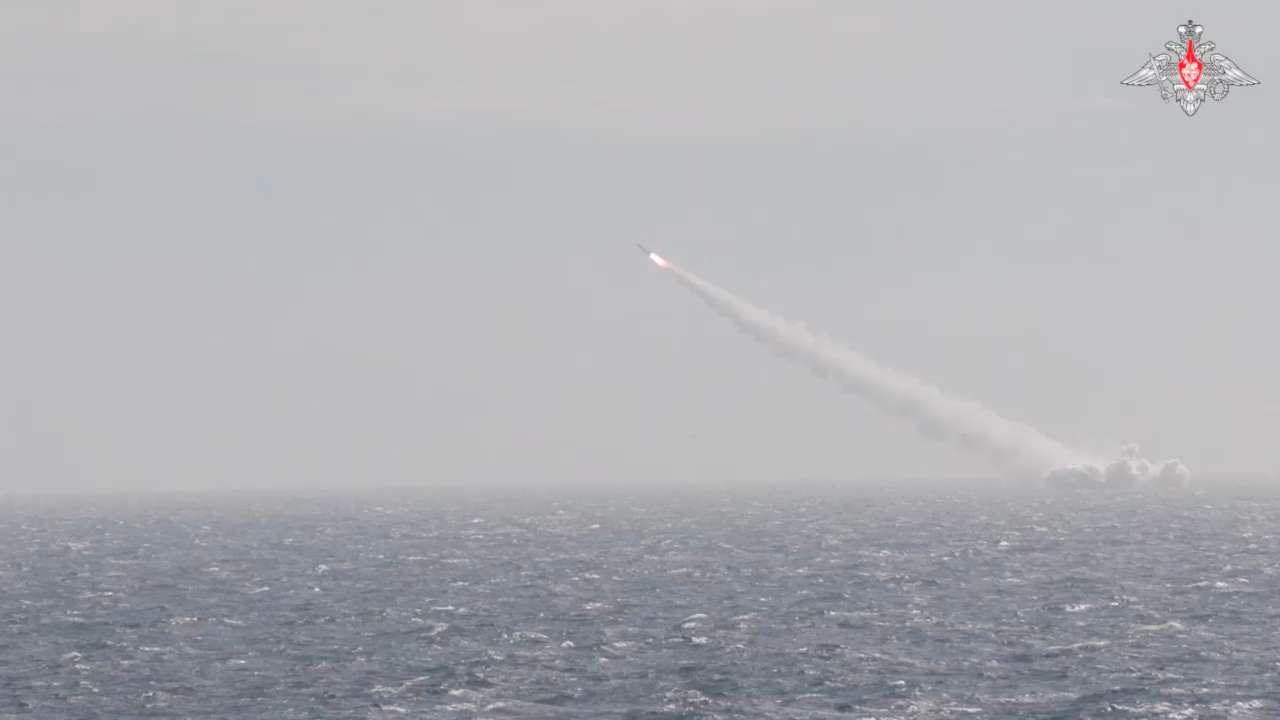 Russia nuclear submarines launch missiles at targets in Barents Sea drills
