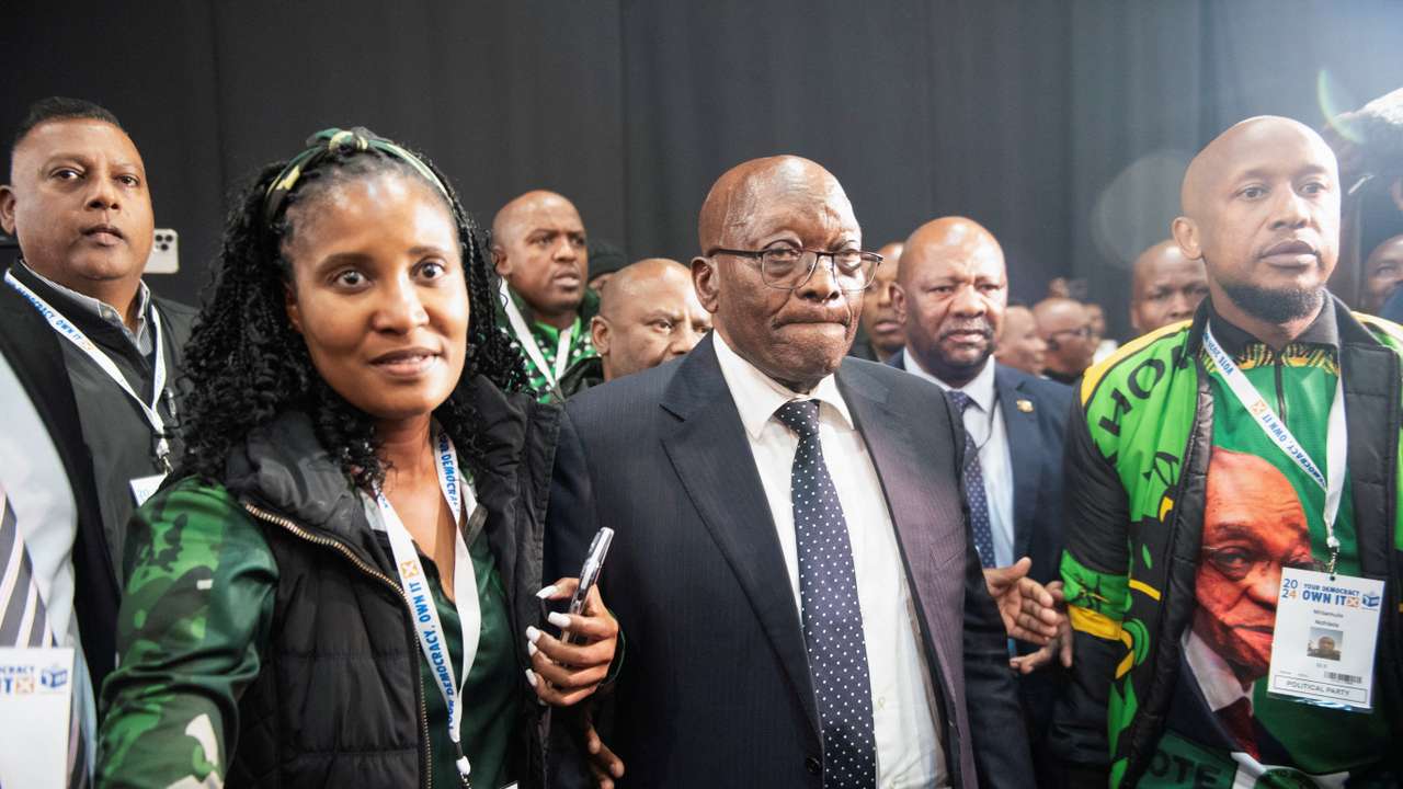 South Africa's former President Jacob Zuma arrives with his daughter and member of uMkhonto weSizwe (MK) Duduzile Zuma at the National Results Operation Centre of the IEC, which serves as an operational hub where results of the national election are displayed, in Midrand, South Africa, June 1, 2024. REUTERS/Alet Pretorius/ File Photo