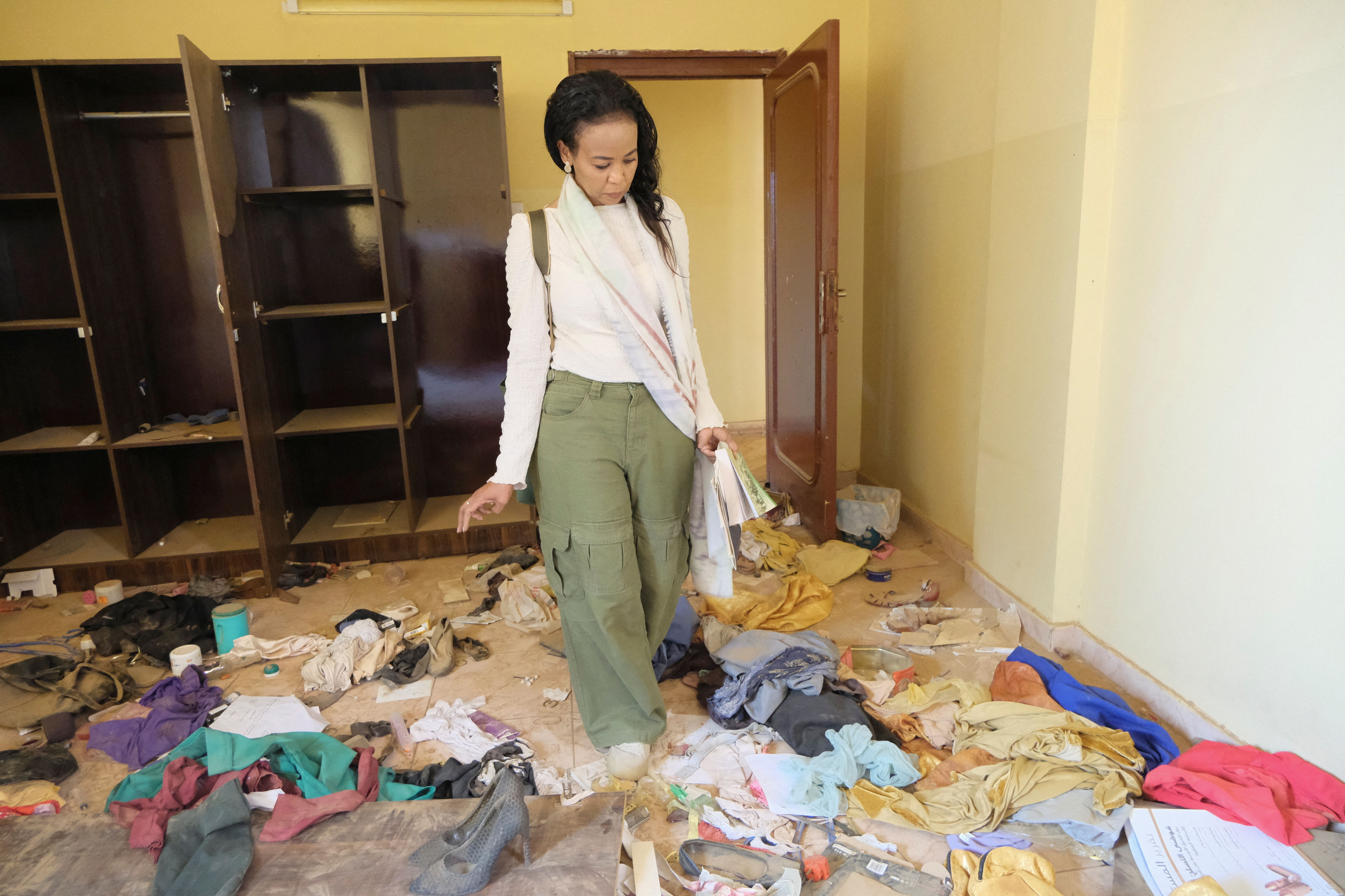 Sudanese journalist, Shamael Elnoor returns to destroyed home and a collapsing press industry, in the capital Khartoum