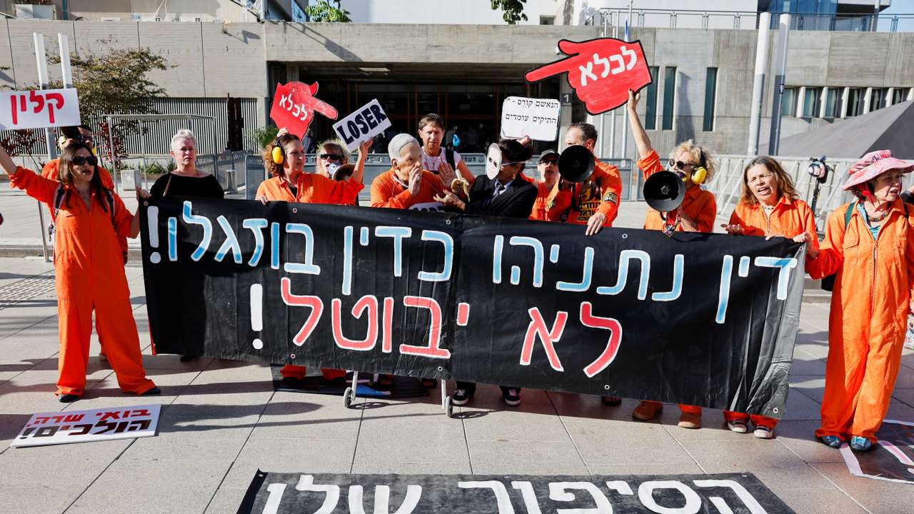 Israelis protest after Israeli PM Netanyahu requested President Herzog to pardon his corruption trial, in Tel Aviv