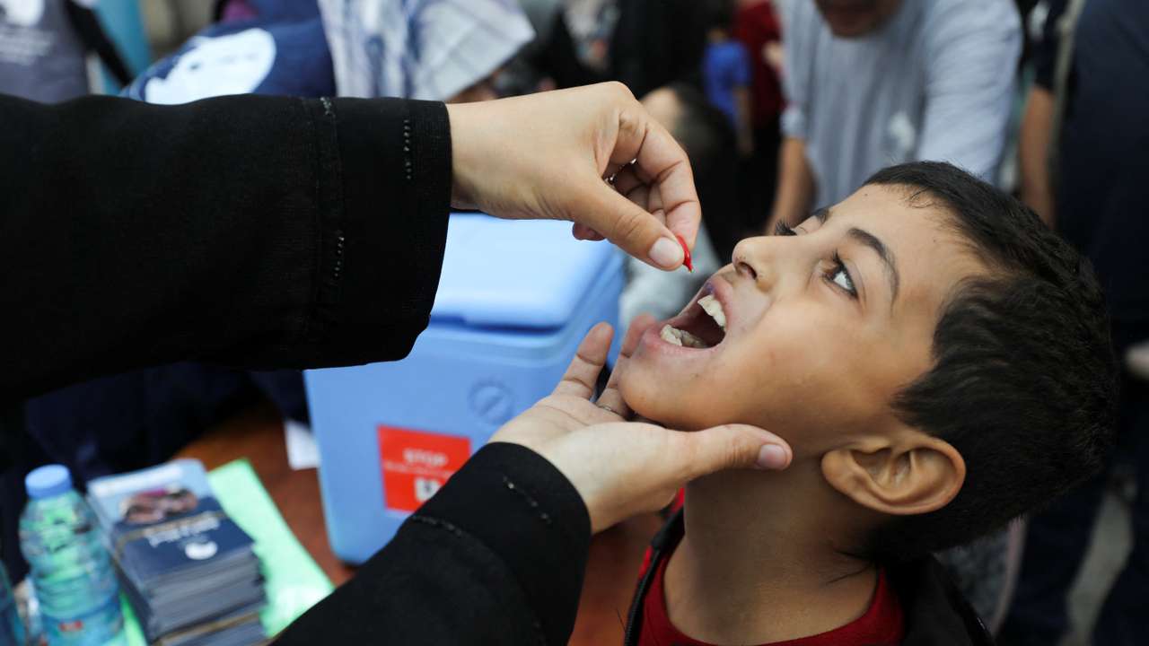 Second phase of polio vaccination campaign in north Gaza after delay due to Israeli operation