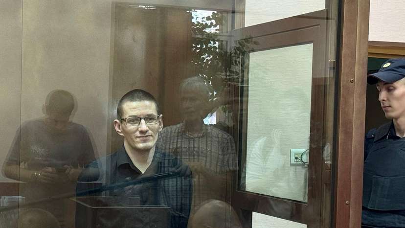 U.S. citizen Robert Woodland attends a court hearing in Moscow