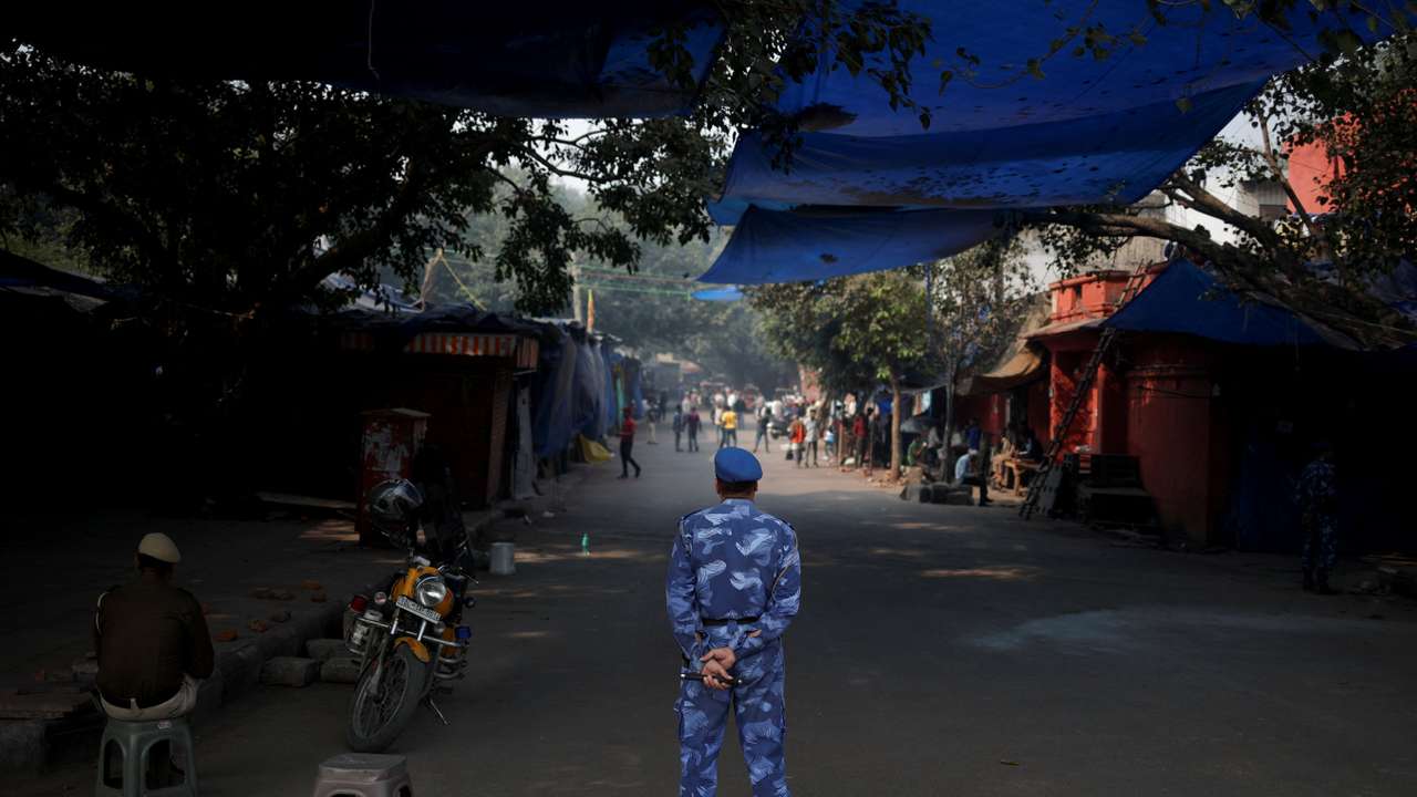 Site of an explosion near the historic Red Fort in the old quarters of Delhi