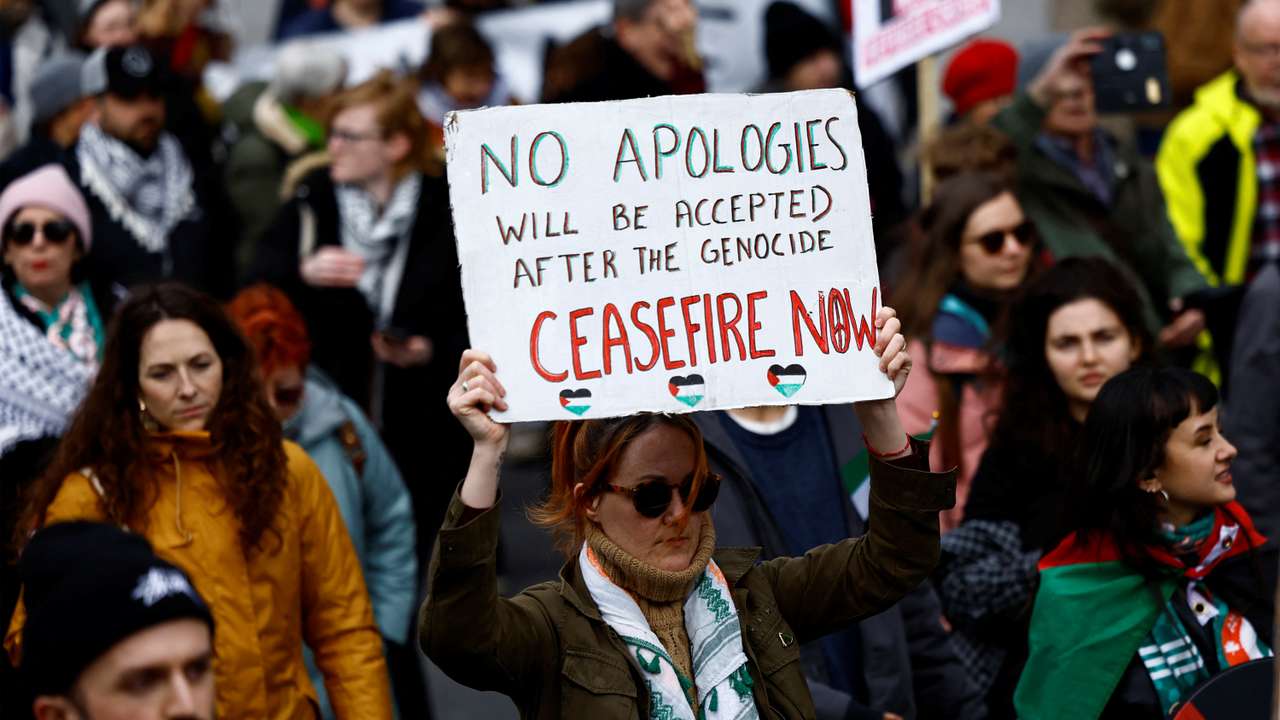Solidarity march against war, hate and racism, in Ireland