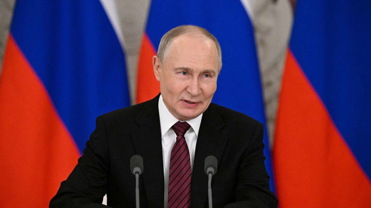 Russian President Vladimir Putin gives a statement to the media in Moscow