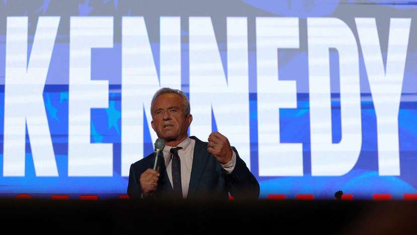 FILE PHOTO: Robert F. Kennedy addresses the Libertarian Party’s national convention in Washington