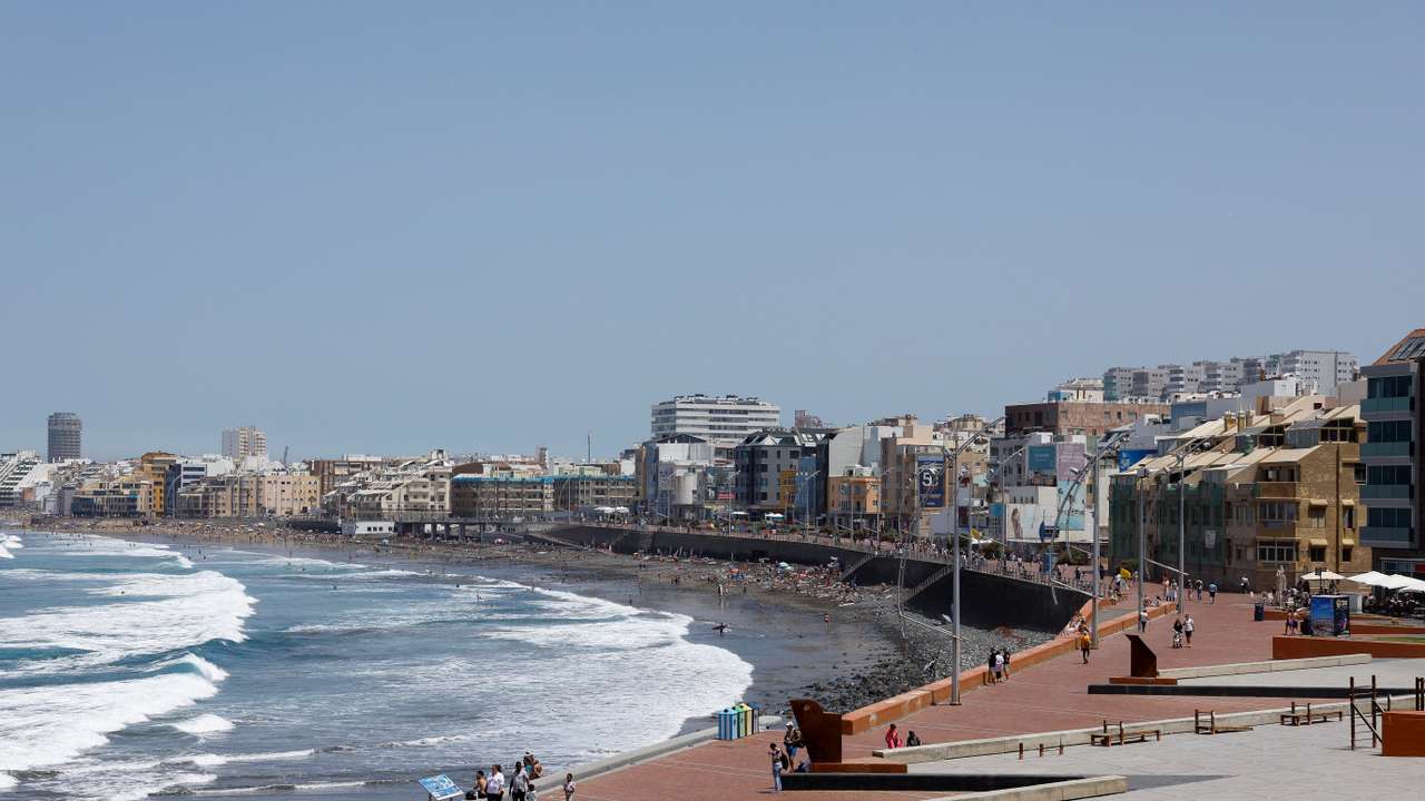 General view of Las Canteras beach in Las Palmas de Gran Canaria