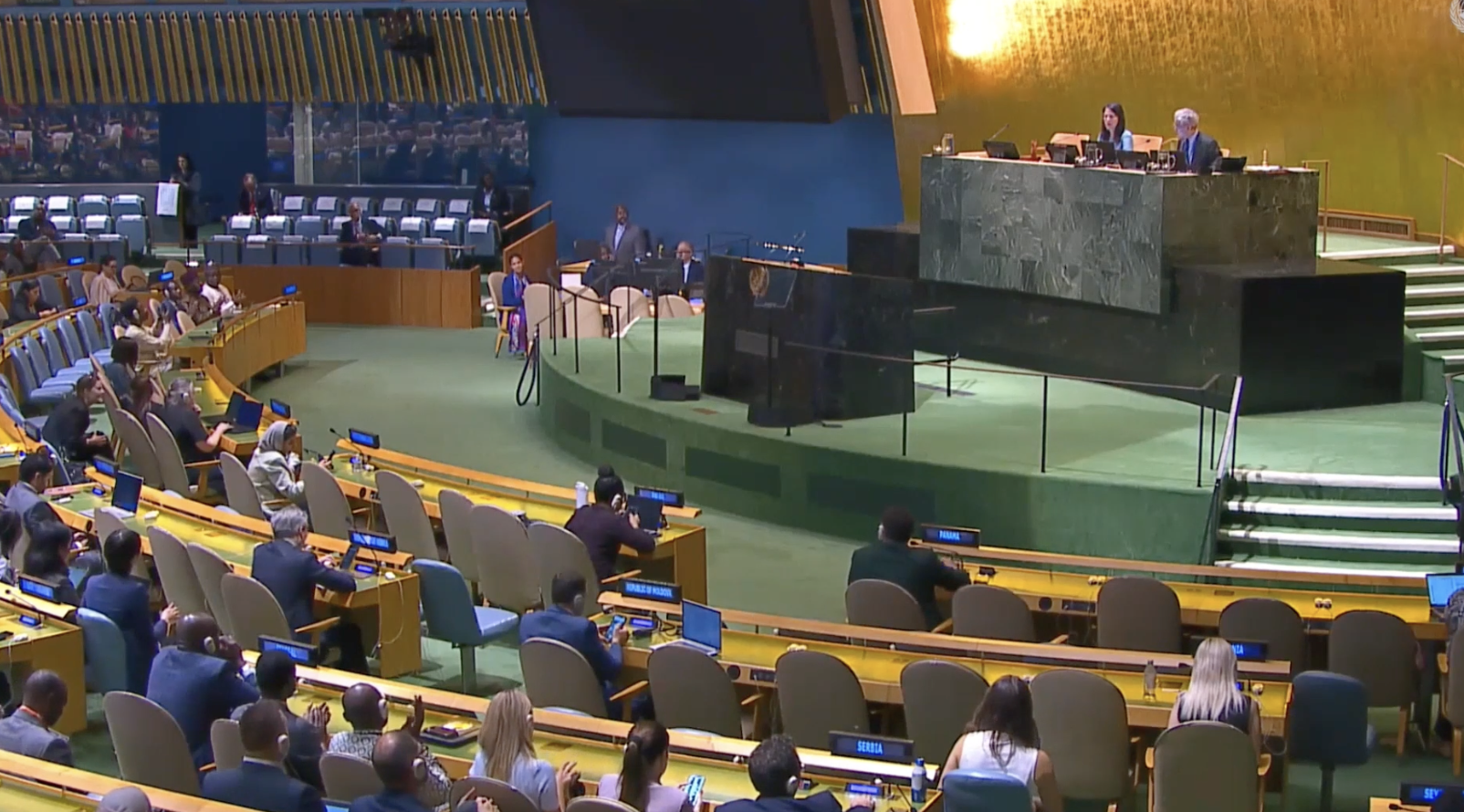 UN Backs World Map