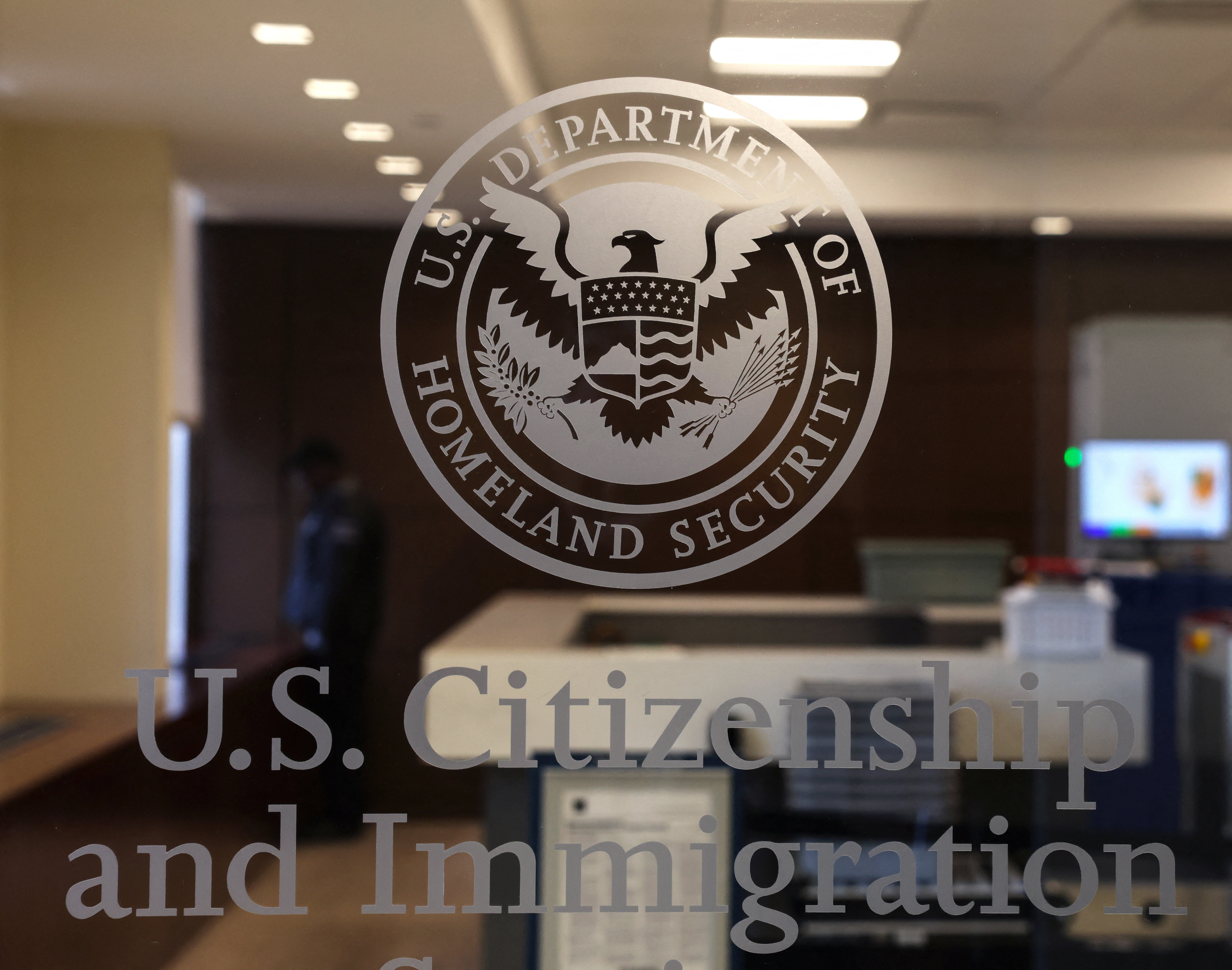 U.S. Citizen and Immigration Services location, where a data analyst of Venezuelan origin was detained, in New York