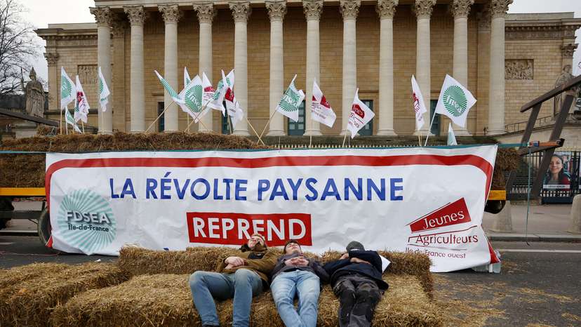 French farmers protest in Paris against Mercosur trade deal