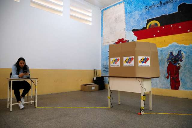 Venezuelans prepare to vote in the presidential election