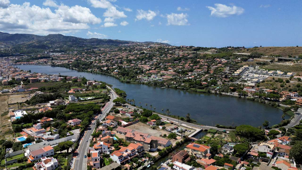 FILE PHOTO: 'They must not touch the Strait': Sicily bridge opponents vow to put up a fight
