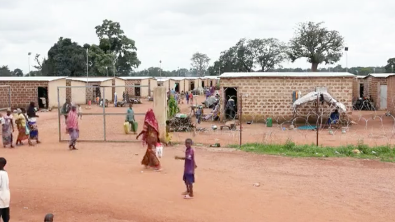A shot of the camp housing the Burkinabe refugees