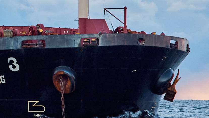China willing to maintain communication on submarine infrastructure security