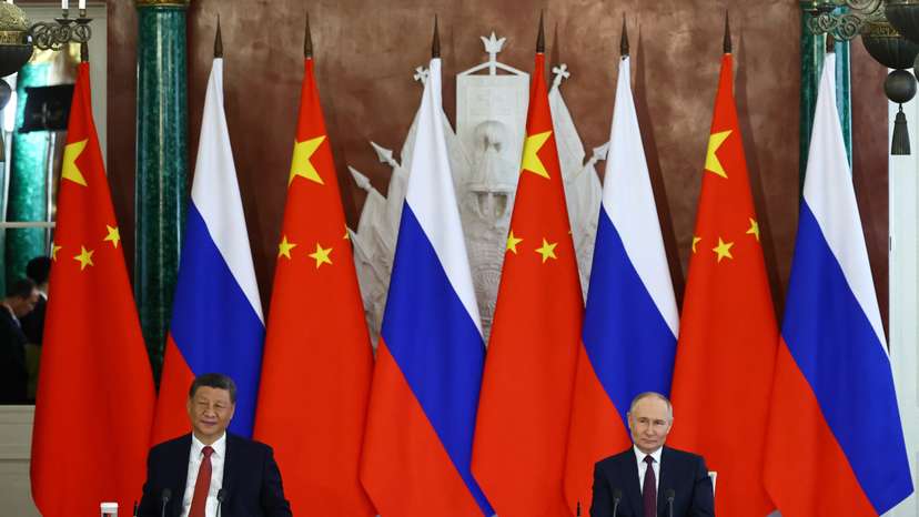 Russian President Putin and Chinese President Xi meet in Moscow